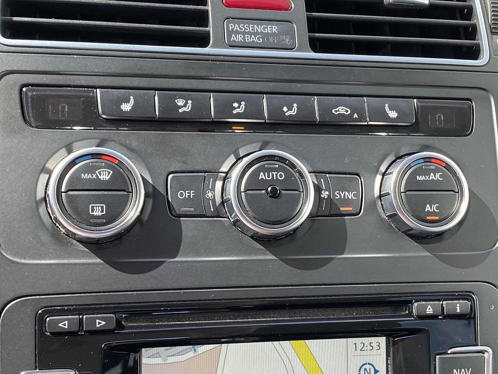 Volkswagen Touran 2.0 TDi CROSS