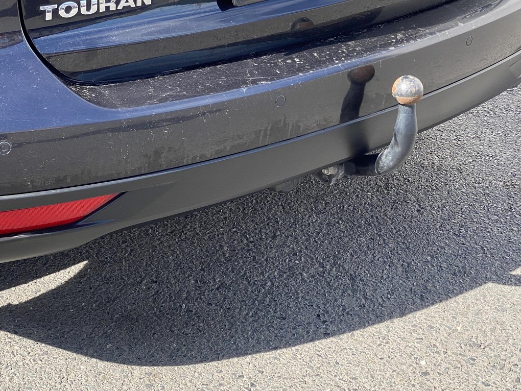 Volkswagen Touran 2.0 TDi CROSS