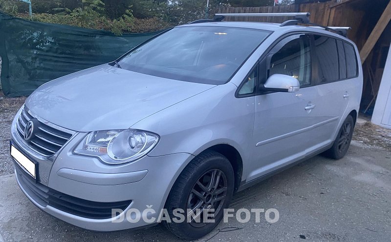 Volkswagen Touran 1.6i 