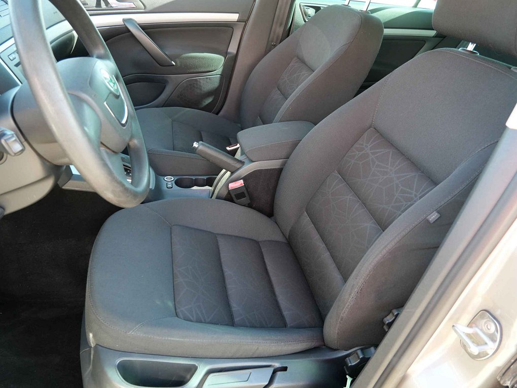 Škoda Octavia II 1.4 TSi Family