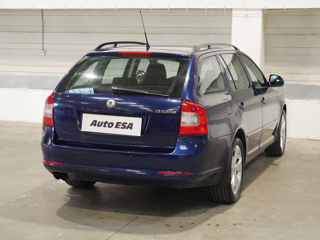 Škoda Octavia II 2.0 TDi Elegance