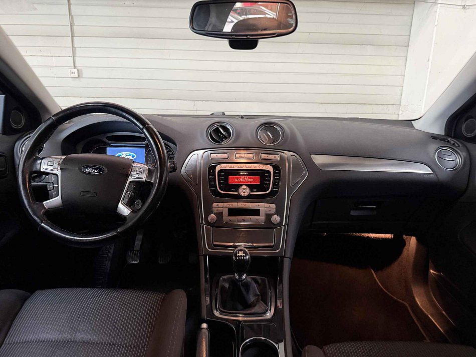 Ford Mondeo 2.2TDCi 