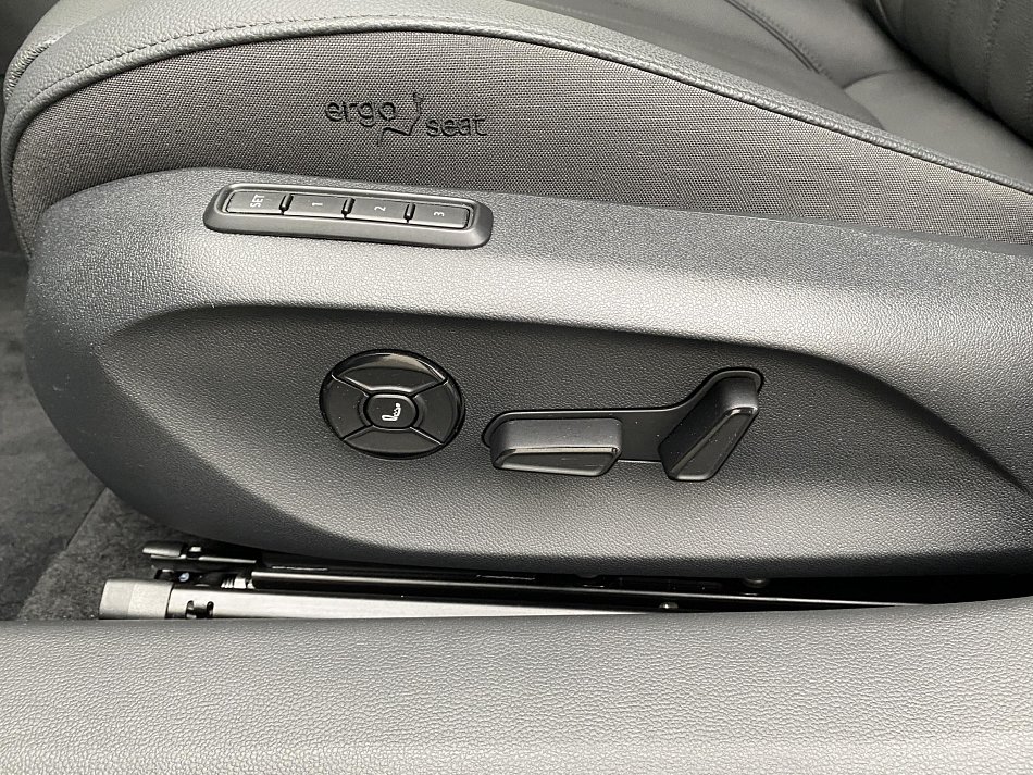 Škoda Superb IV 2.0 TSi L&K 4X4