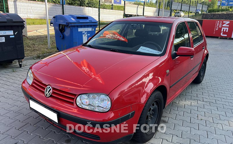Volkswagen Golf 1.6i 
