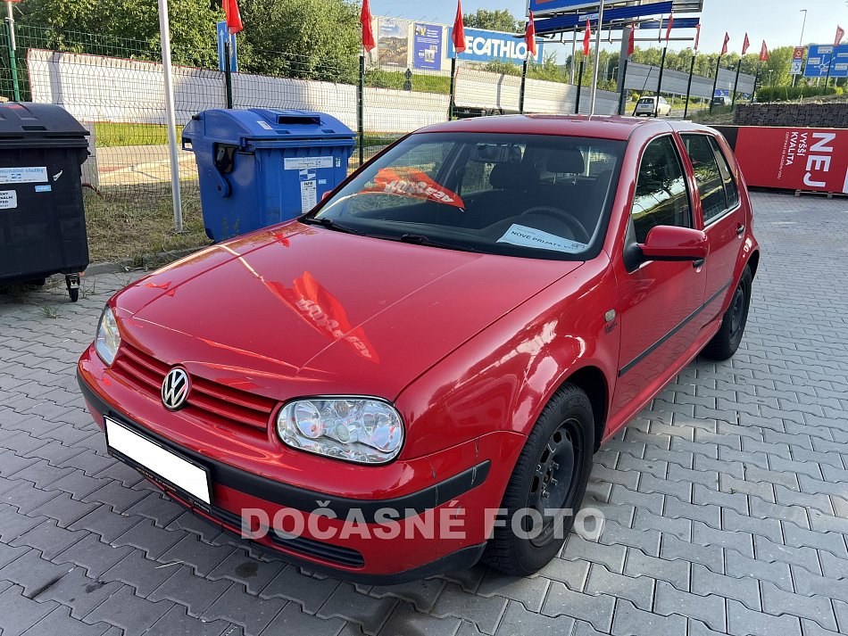 Volkswagen Golf 1.6i 