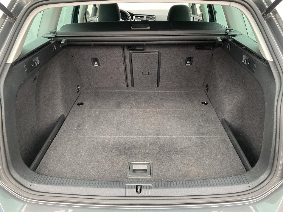 Volkswagen Golf 2.0 TDi Highline