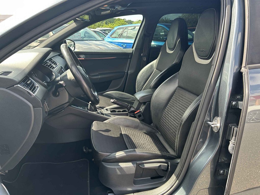Škoda Octavia III 2.0 TDi RS