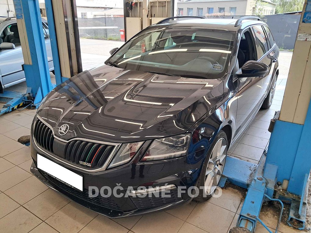 Škoda Octavia III 2.0 TDi  RS