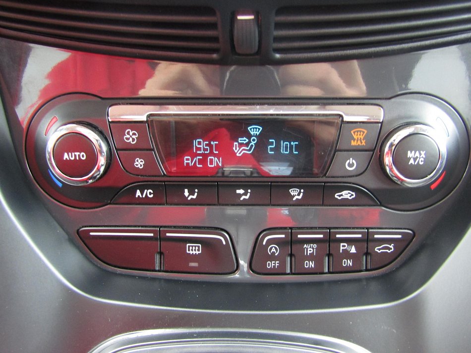 Ford Kuga 2.0 TDCI Titanium 4X4