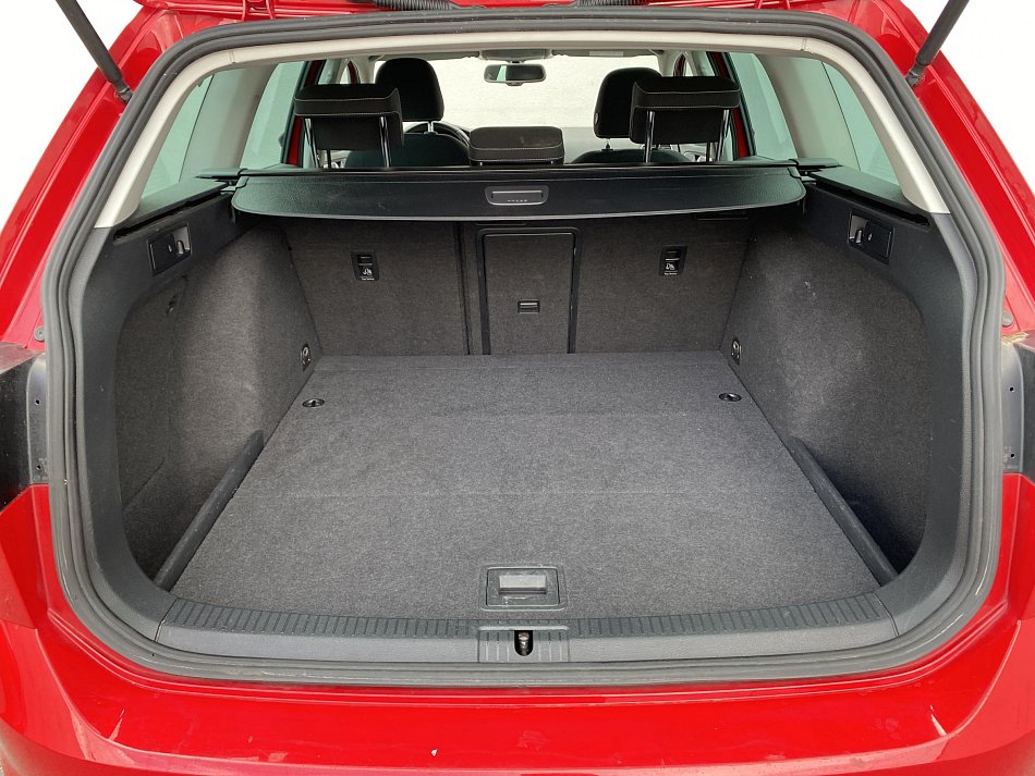 Volkswagen Golf 1.4 TSi Lounge