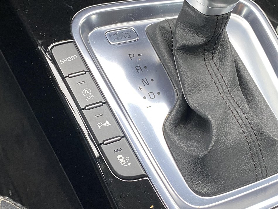 Kia Ceed 1.4 T-GDi Spirit