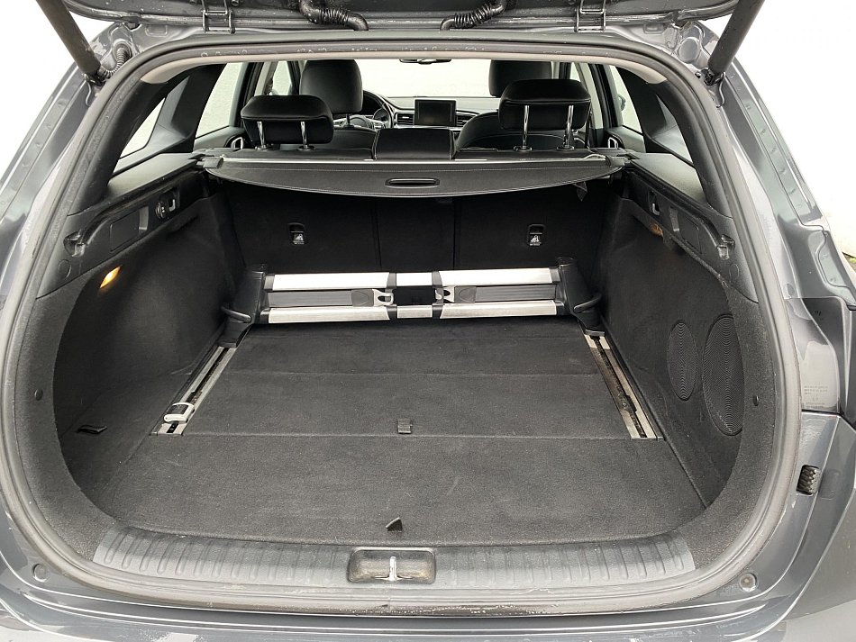 Kia Ceed 1.4 T-GDi Spirit