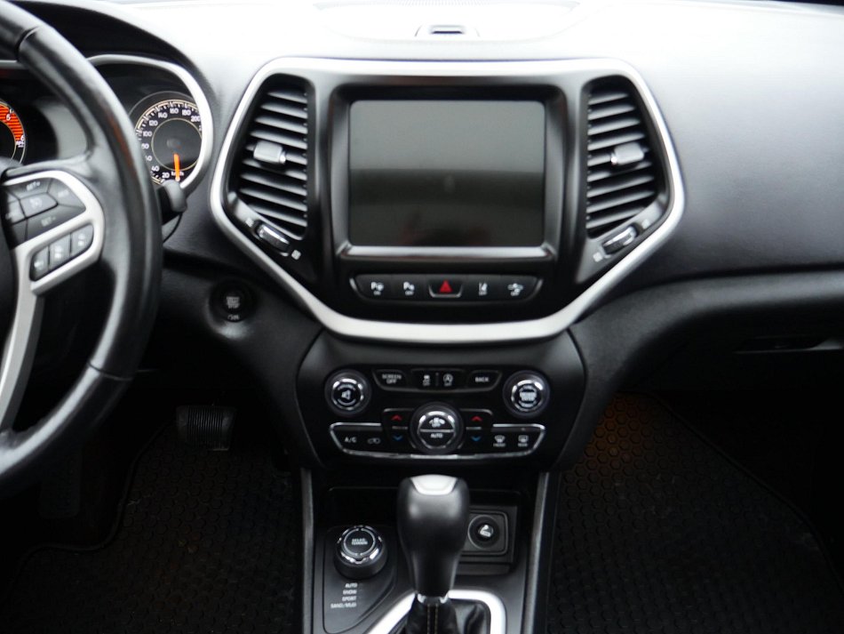 Jeep Cherokee 2.2 MJT NightEagle 4x4