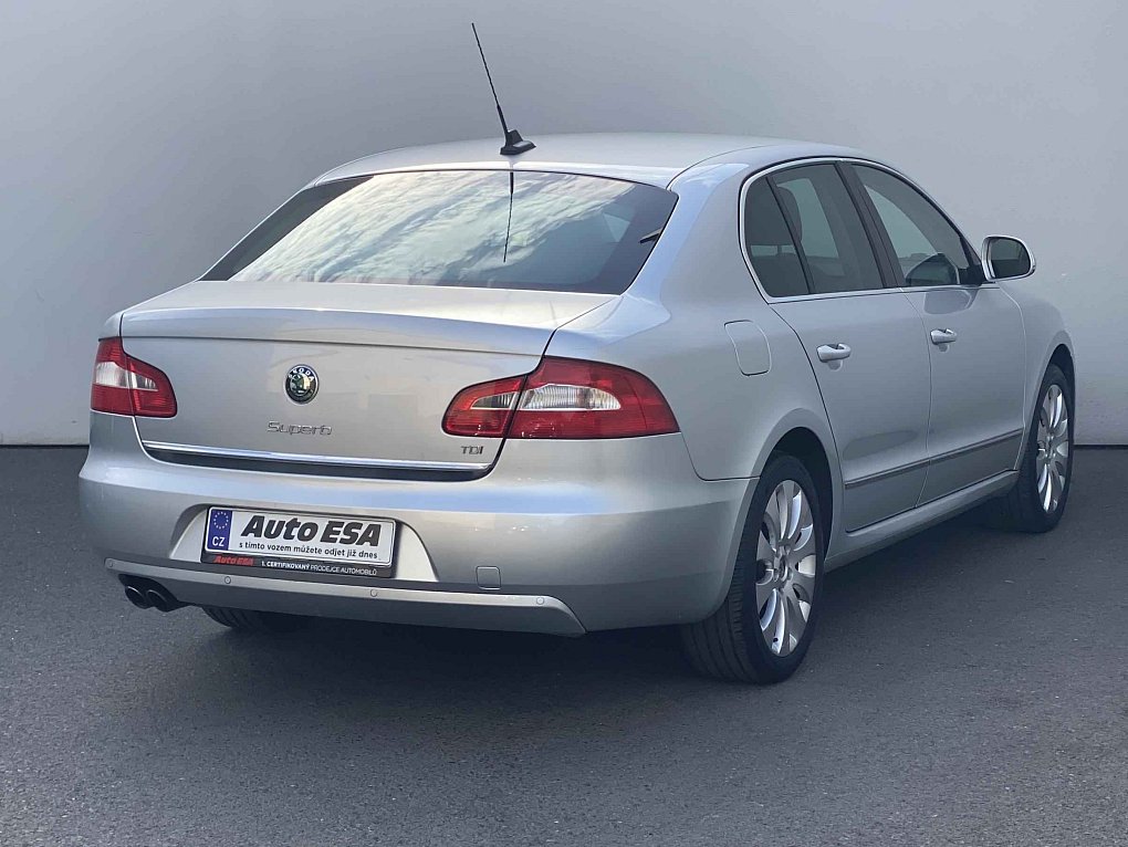 Škoda Superb 2.0TDi 