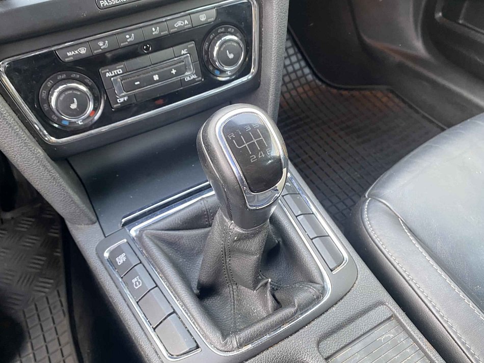 Škoda Superb 2.0TDi 