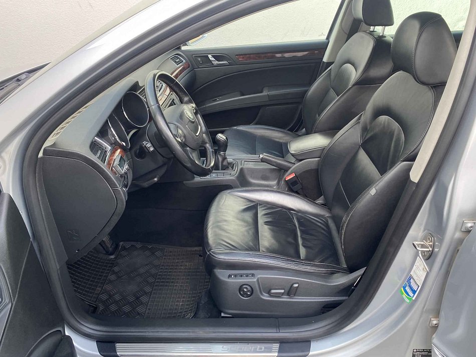 Škoda Superb 2.0TDi 