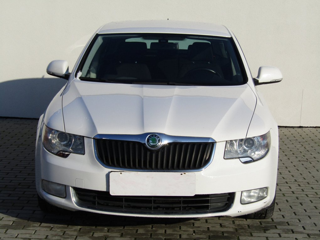 Škoda Superb II 3.6 FSi  4x4
