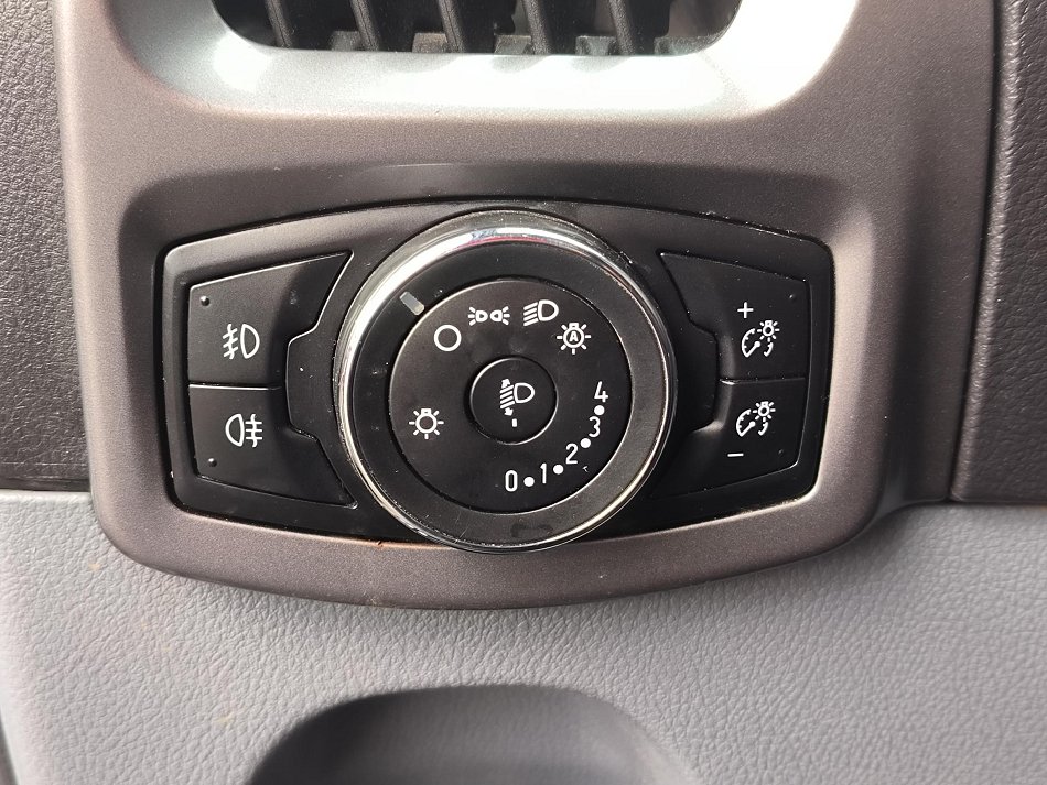 Ford Transit Custom 2.2TDCi Trend L2H1