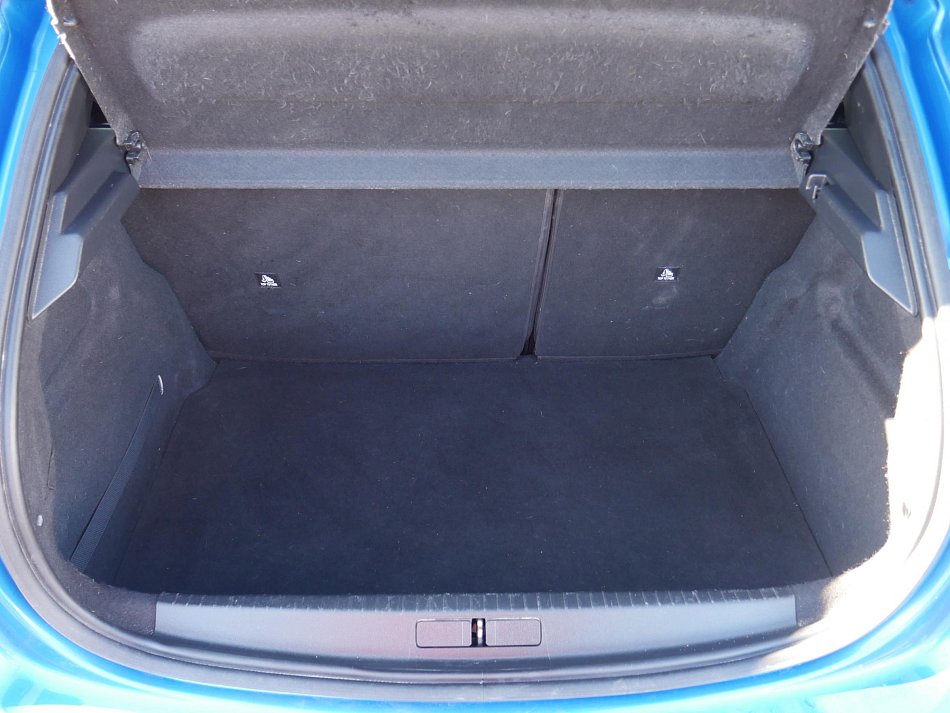 Peugeot 208 1.2PT Allure