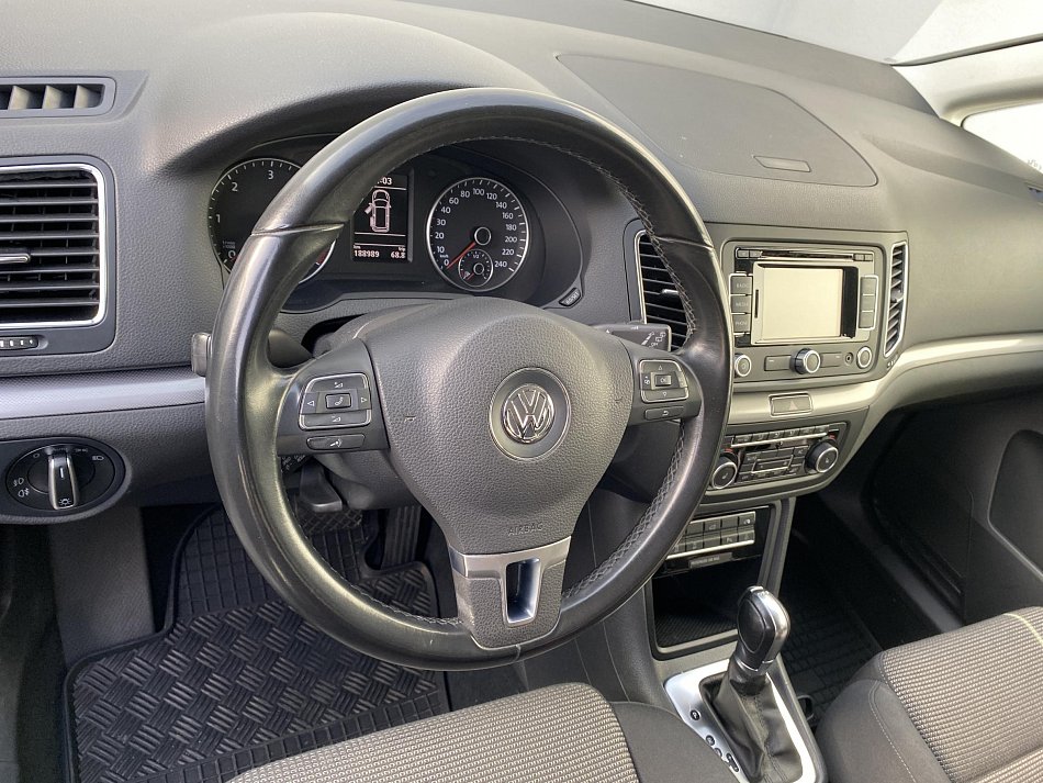 Volkswagen Sharan 2.0TDi 