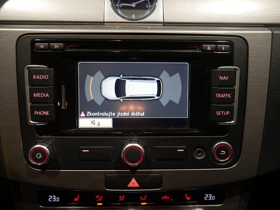 Volkswagen Passat 1.4TSi 