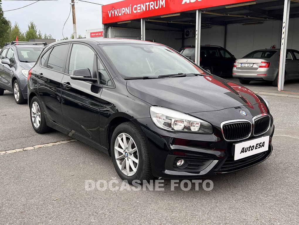 BMW Řada 2 1.5 i 