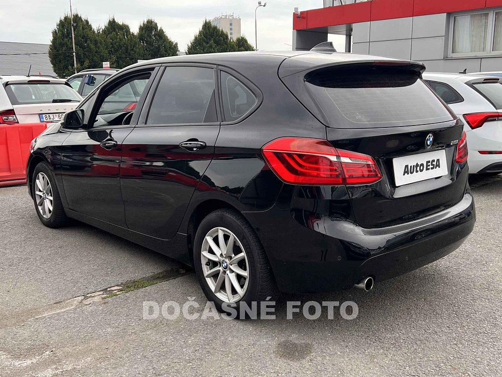 BMW Řada 2 1.5 i 