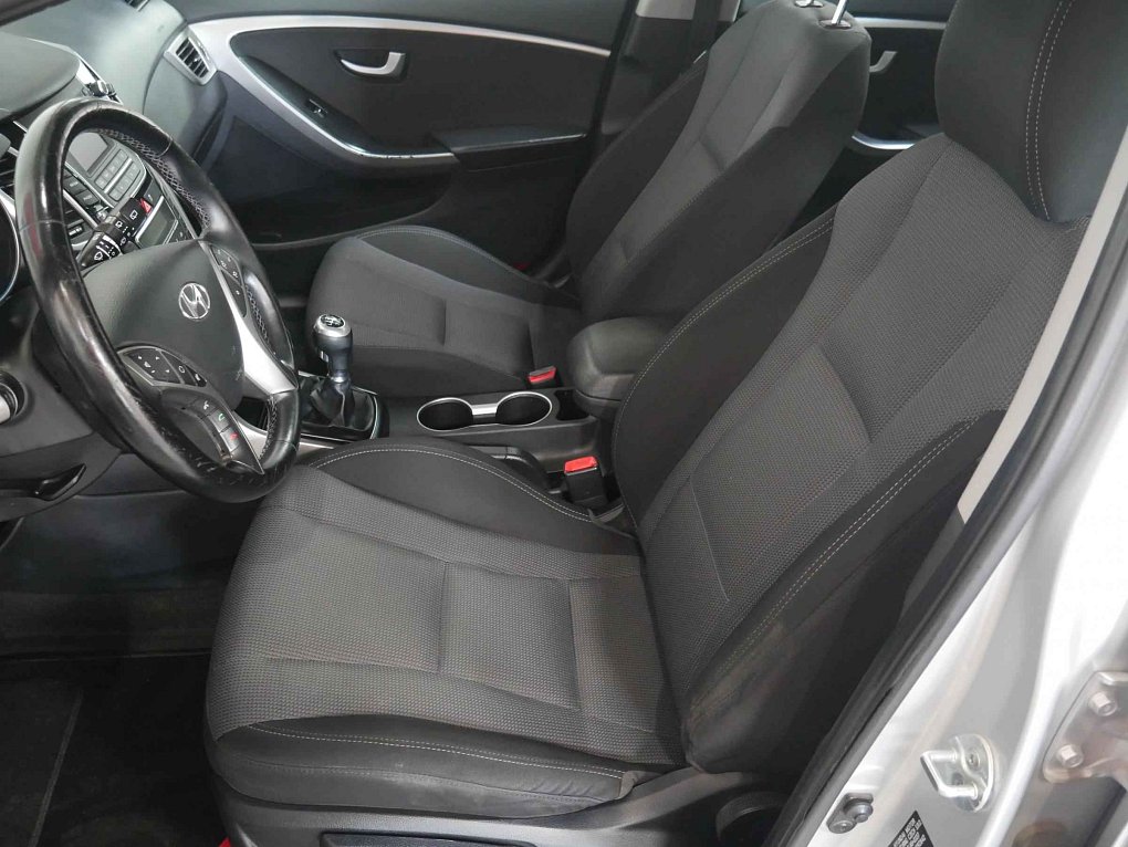 Hyundai I30 1.6CRDi 