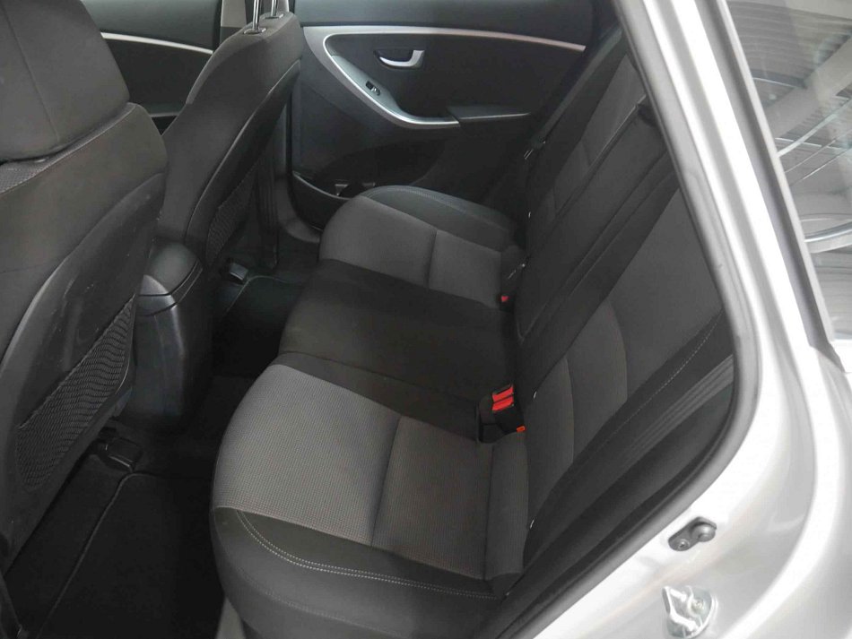 Hyundai I30 1.6CRDi 