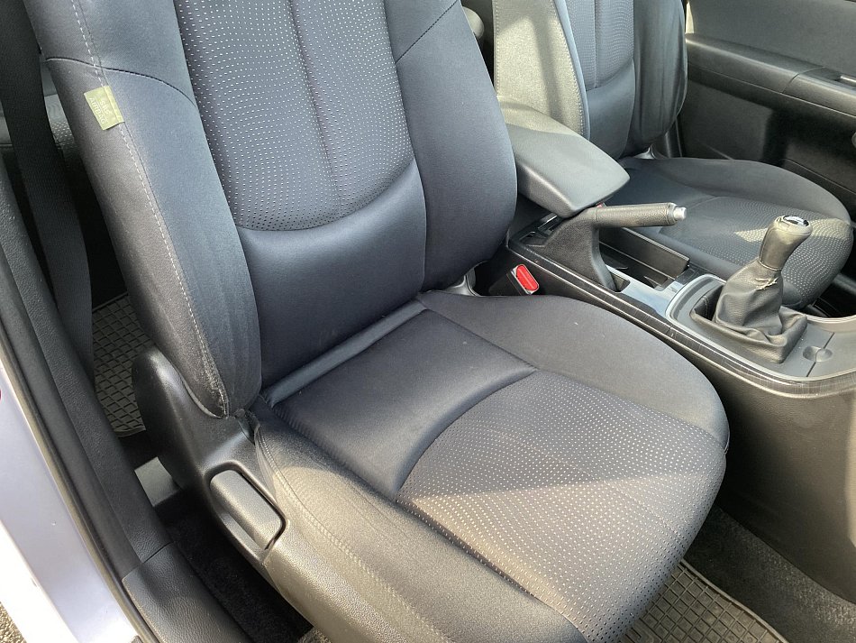 Mazda 6 2.0i 