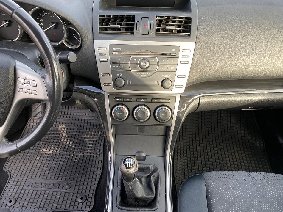Mazda 6 2.0i 