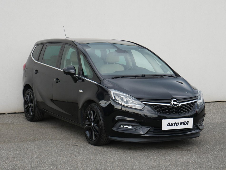 Opel Zafira 1.4i 