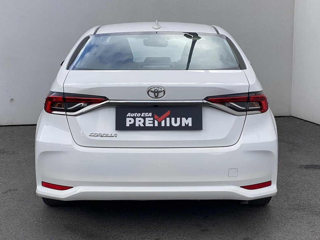 Toyota Corolla 1.5 VVT-i Comfort