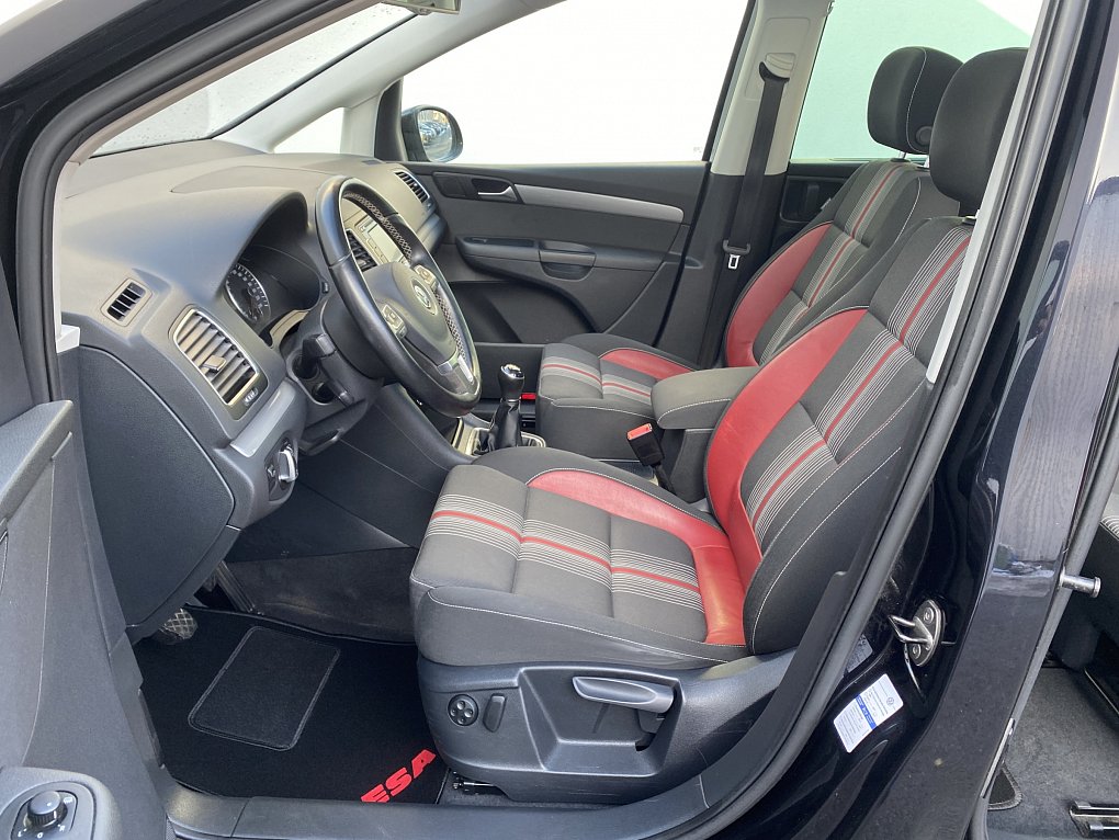 Volkswagen Sharan 2.0 TDi Match