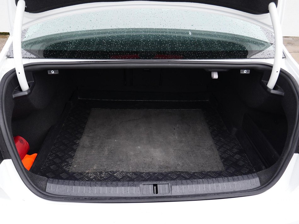 Volkswagen Passat 2.0 TDi Highline