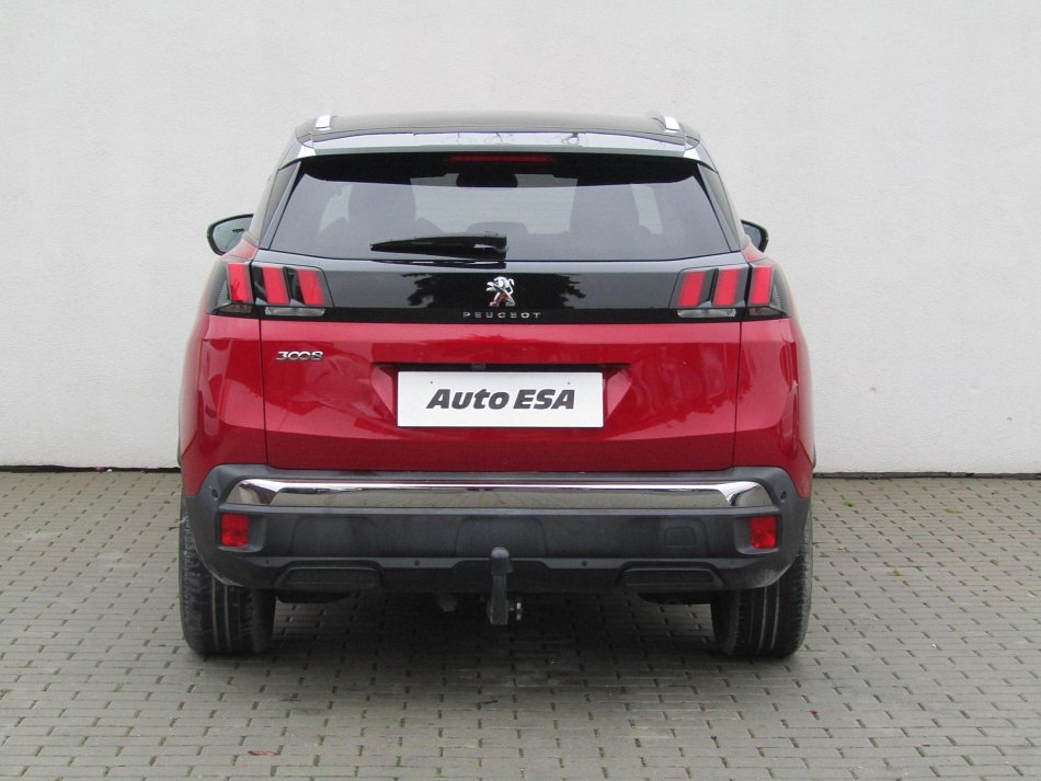 Peugeot 3008 1.2 PT Allure