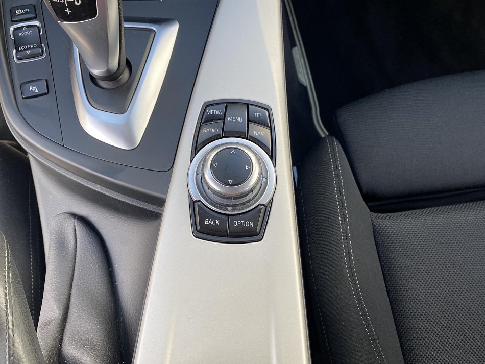 BMW Řada 3 2.0 D Modern 320d