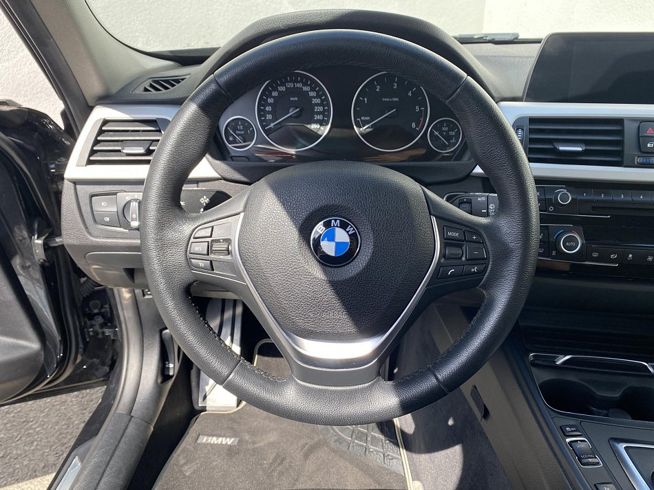BMW Řada 3 2.0 D Modern 320d