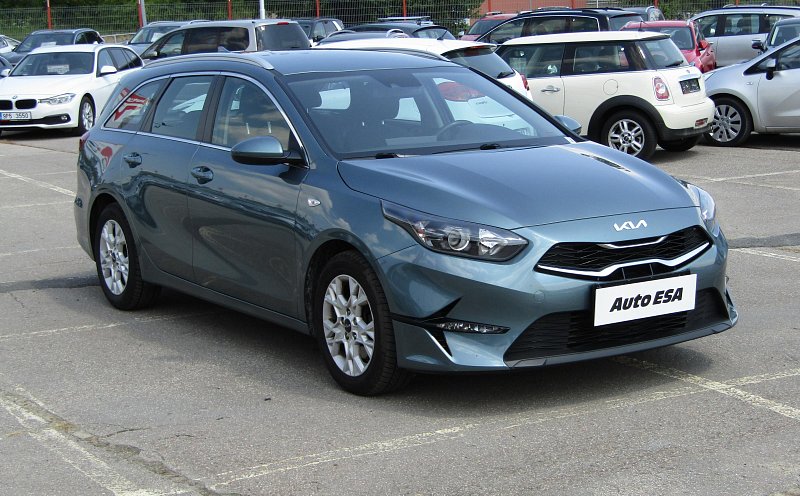 Kia Ceed 1.5 T-GDi Vision