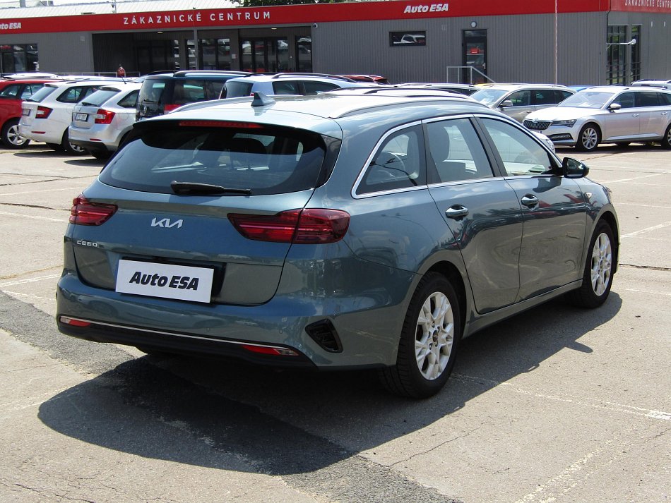 Kia Ceed 1.5 T-GDi Vision