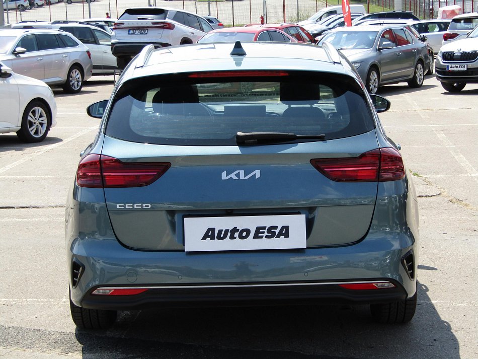 Kia Ceed 1.5 T-GDi Vision