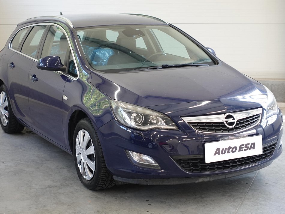 Opel Astra 1.4T 