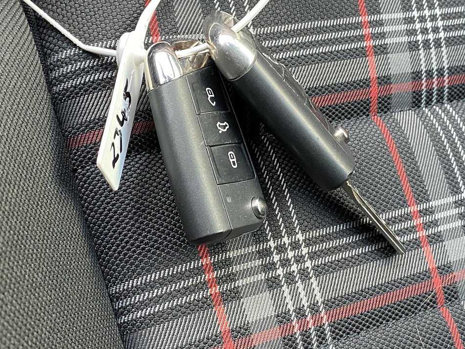 Volkswagen Golf 2.0TSi GTi