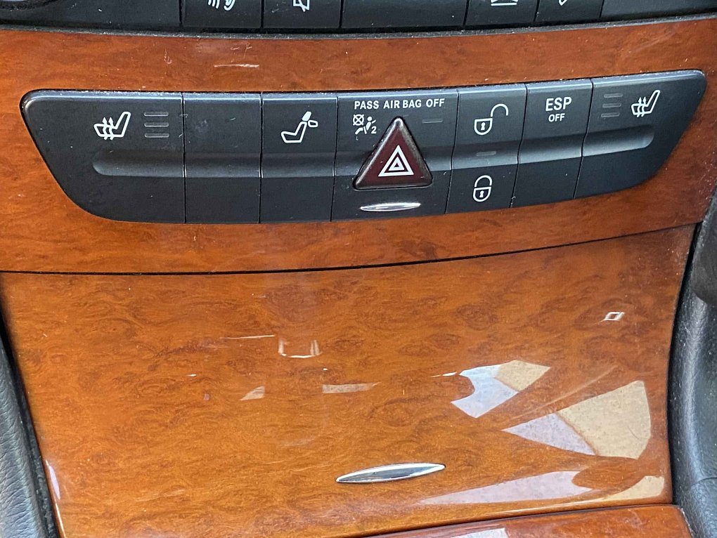 Mercedes-Benz Třída E 1.8  E200