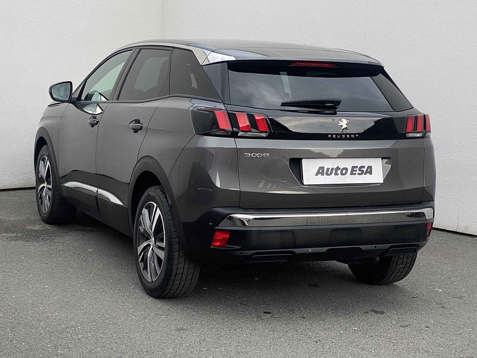 Peugeot 3008 1.2 PT Allure