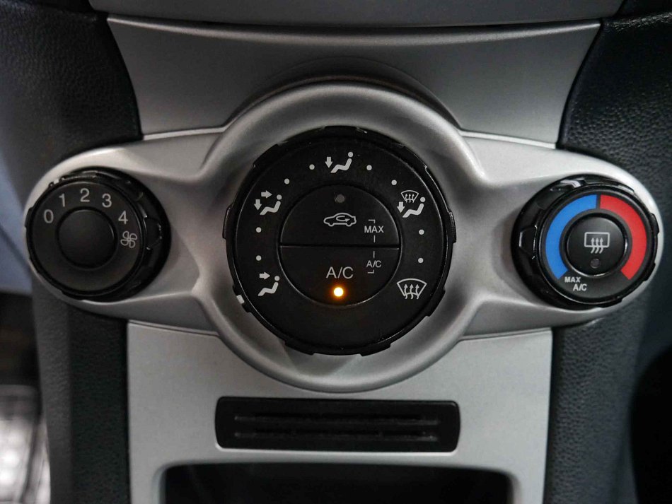 Ford Fiesta 1.2i 