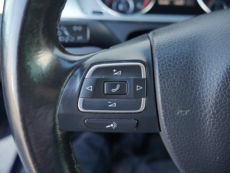 Volkswagen Passat 2.0 TDi 