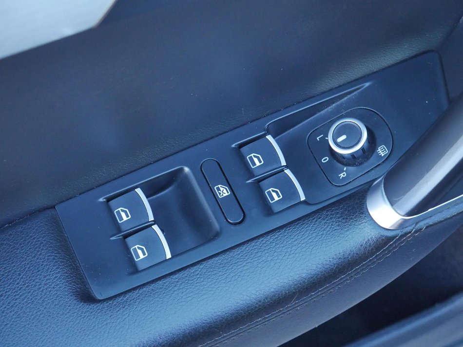 Volkswagen Passat 2.0 TDi 