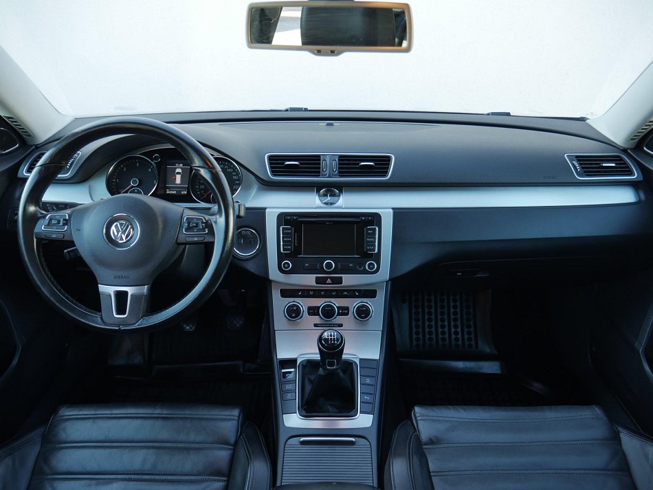 Volkswagen Passat 2.0 TDi 