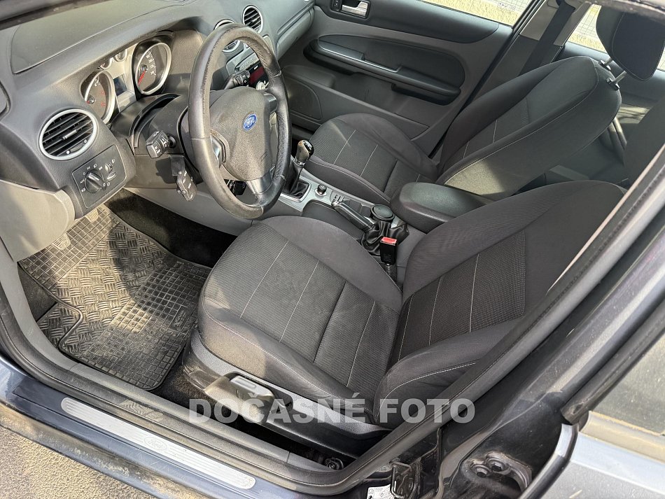 Ford Focus 2.0i 